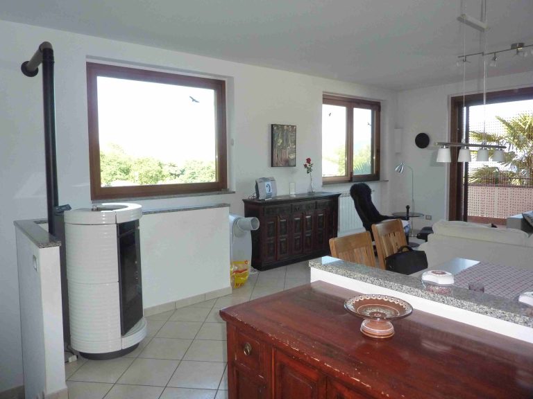 appartamento vista lago porto valtravaglia 30