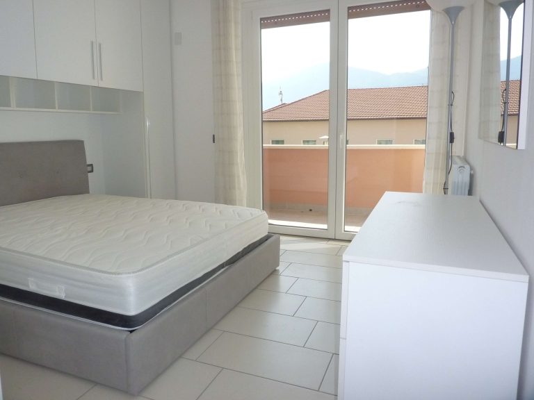 appartamento porto valtravaglia002